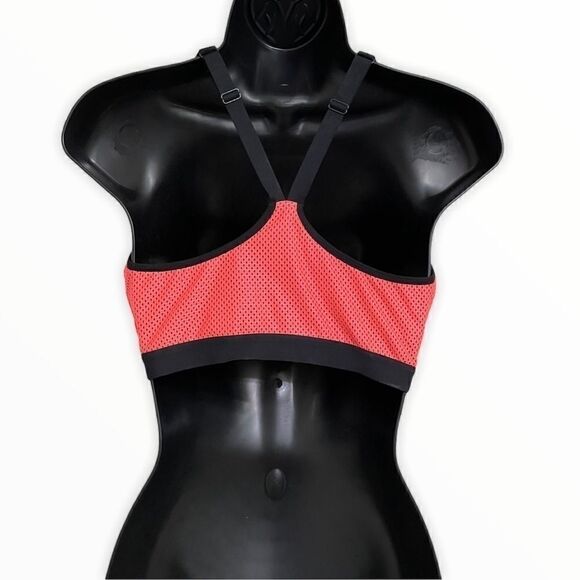 Victoria’s Secret racerback bra in Size 34DD - Picture 8 of 10